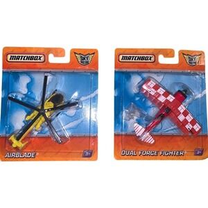 2 Matchbox Sky Busters HTF Airblade and Dual Force Fighter
